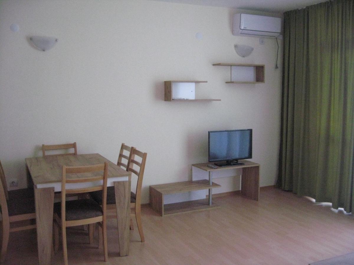 Апартаменти Кралеви В Шато Ахелой Extérieur photo